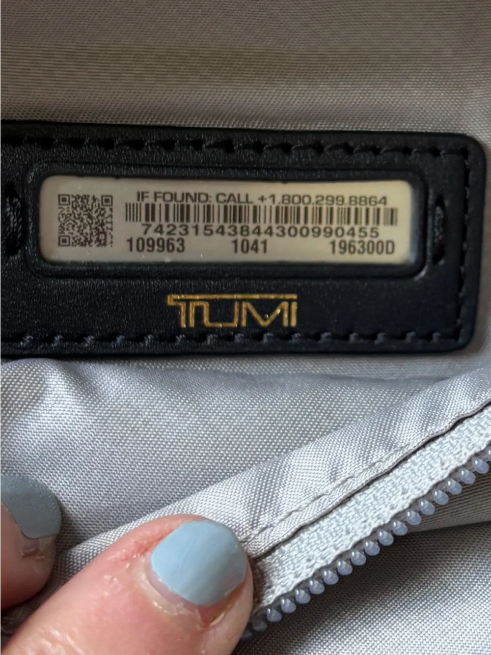 Tumi Voyageur Carson Backpack - Picture 5 of 13